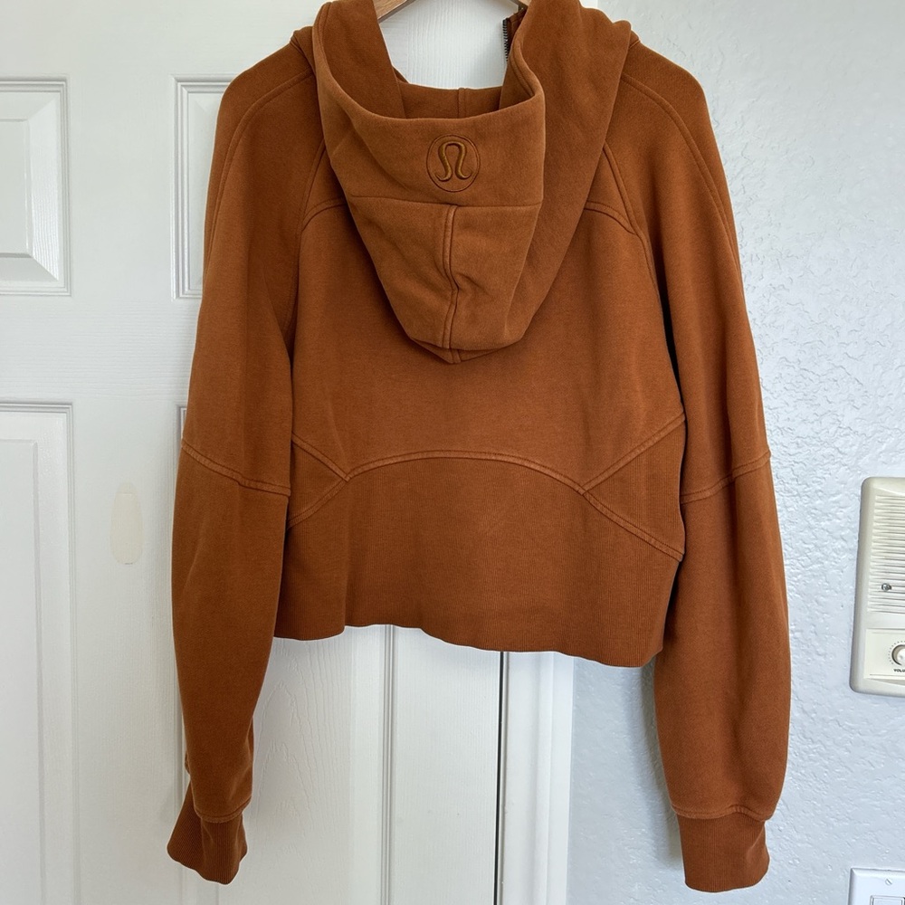 Lululemon Scuba Hoodie - Picture 2 of 4